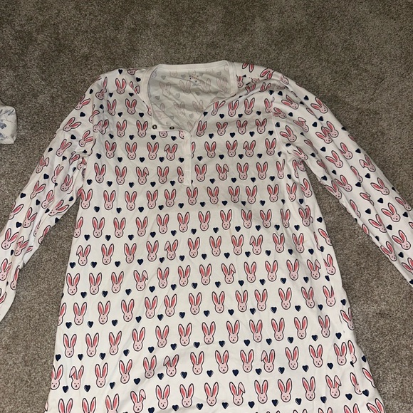 Bunny Roller Rabbits - Picture 4 of 4